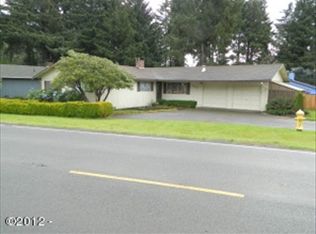 2742 NE Holmes Rd, Lincoln City, OR 97367