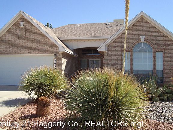 2nd image of 7052 Tierra Roja St