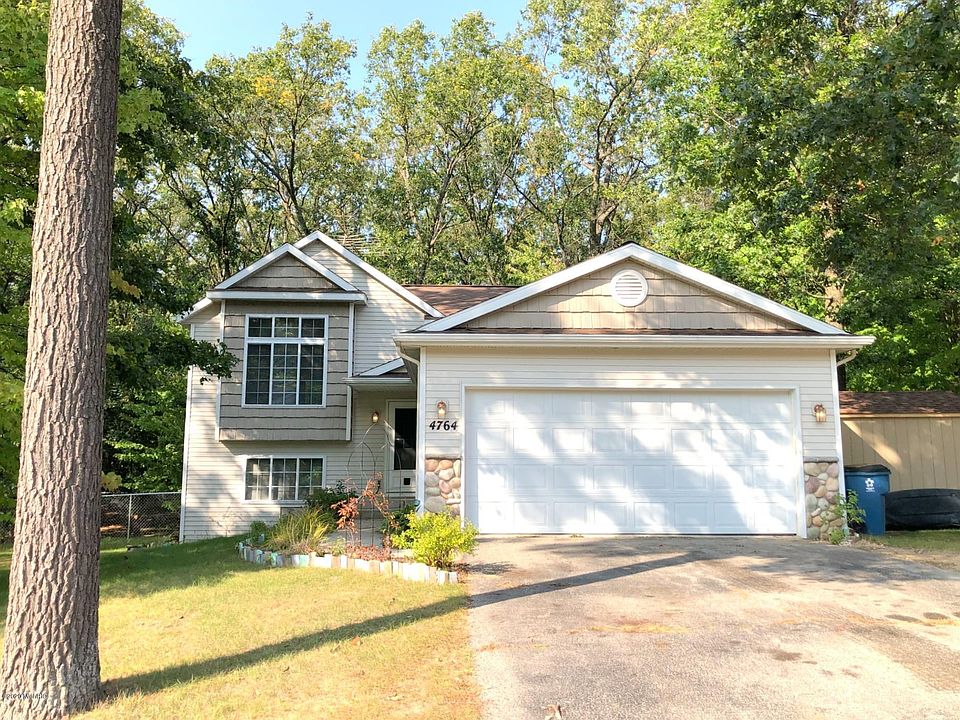 1st image of 4764 Whitefish Woods Dr