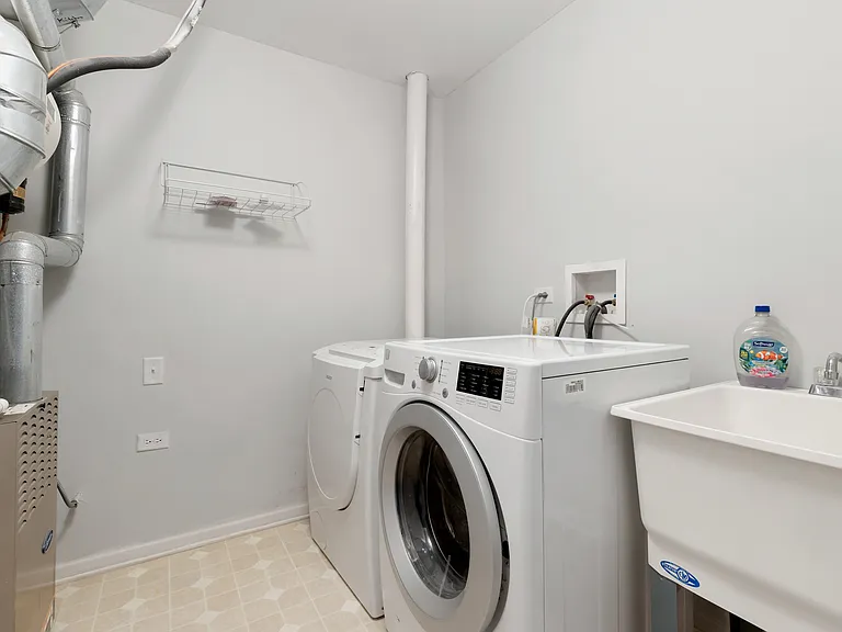 5546 Cambridge Way #5546 — Photo 23