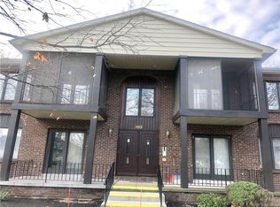 162 Peppertree Dr #C, Buffalo, NY 14228