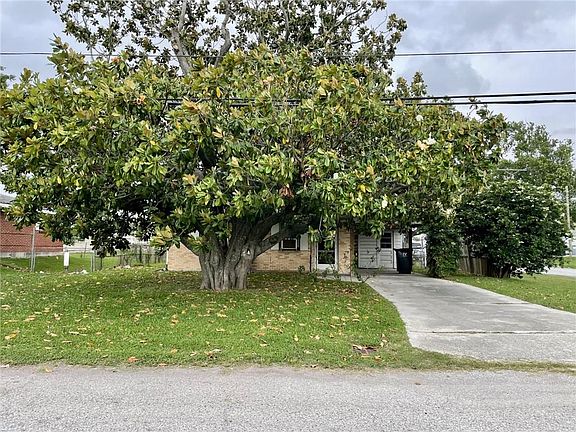 2nd image of 904 Veterans Blvd