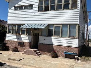 516 4th St #4, Rawlins, WY 82301