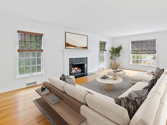 3rd image of 303 S 53rd St