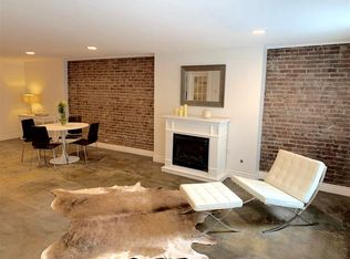 241 8th St, Jersey City, NJ 07302