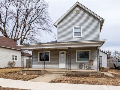 155 W Warren St, Warrensburg, IL, 62573