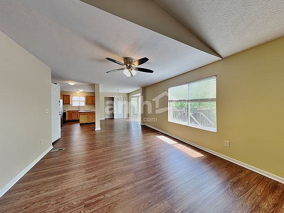 5th image of 2293 Antoinette Way