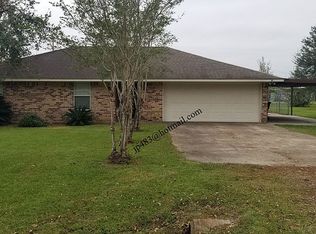 684 Suncrest Dr, Orange, TX 77630