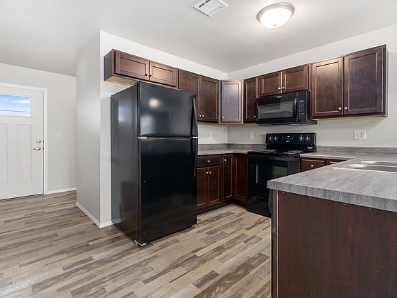 4th image of 5509 S Graystone Ave #202