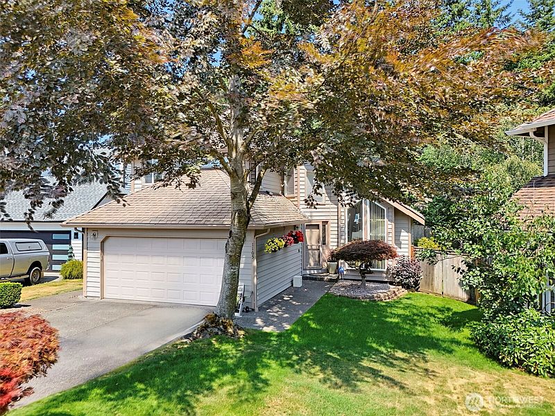 2nd image of 1105 SW 352nd Street