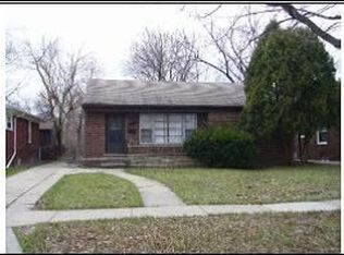 13331 Irvine Blvd, Oak Park, MI 48237