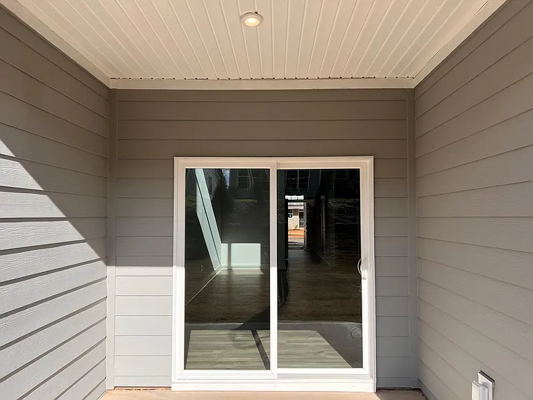 9547 Munsing Dr — Photo 3