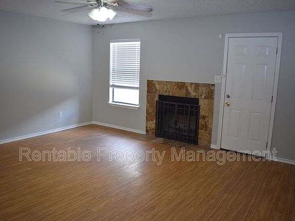 3rd image of 3724 Cibolo Dr