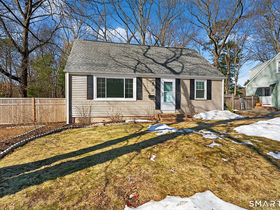 1st image of 27 Checkerberry Lane #27