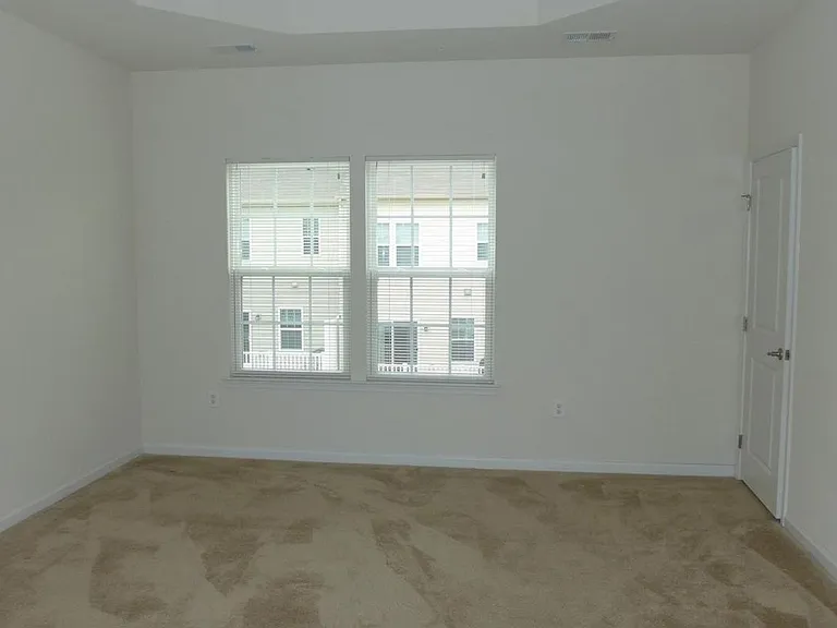 7218 Sugar Magnolia Ln — Photo 15