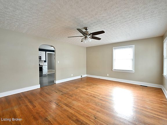 4th image of 8207 Nancy Ln