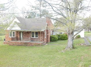 1256 Oak Level Rd, Benton, KY 42025