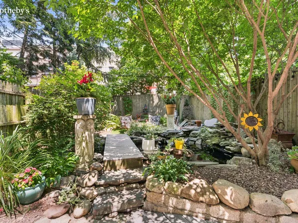 361 Dean Street image 7 of 17