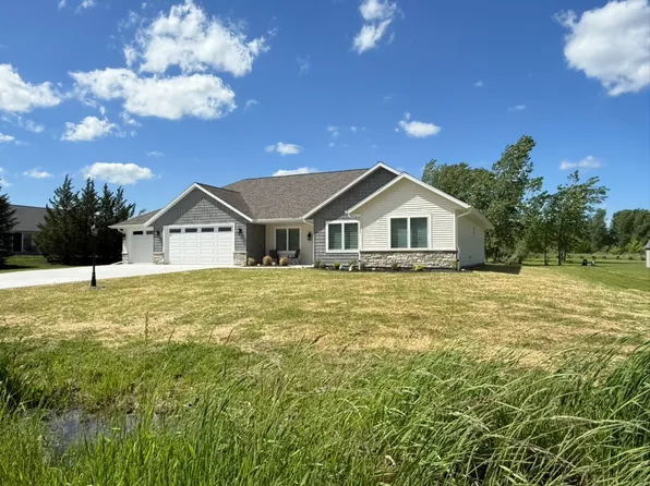 2628 Stahl Rd, Sheboygan, WI 53081
