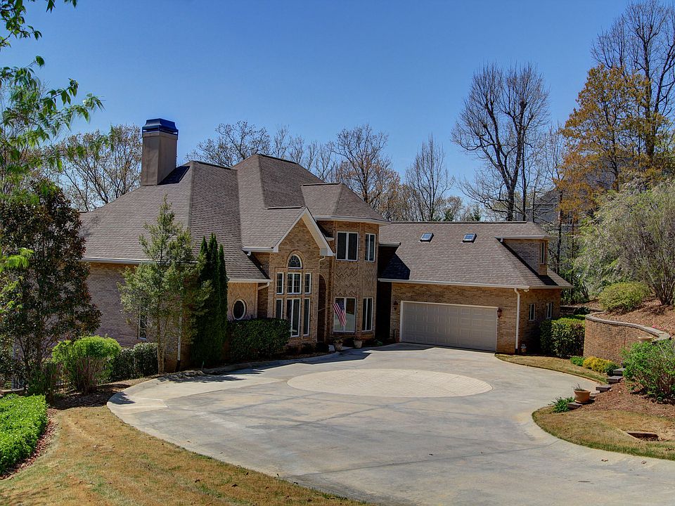 1st image of 5665 Point West Dr