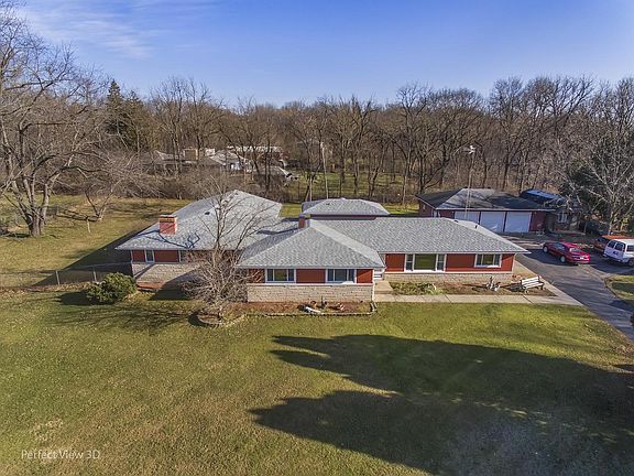 2nd image of 1122 Banbury Ln