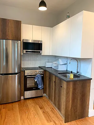 Rented by Hagstrom Management Inc | media 39