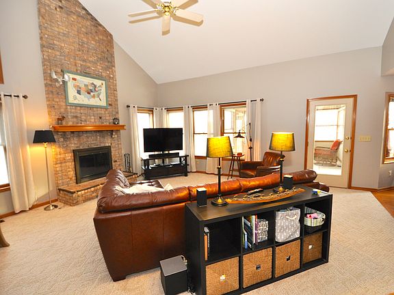 5th image of 4945 Applecross Dr