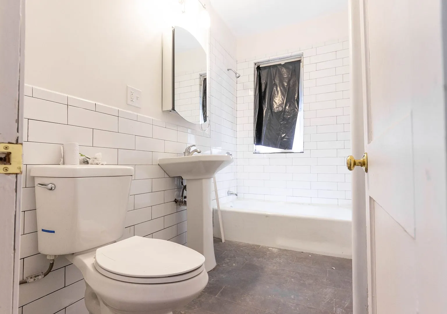 Allston 1 Bed Split Heat & Hot Water Included Great Value 9/1 — Photo 4