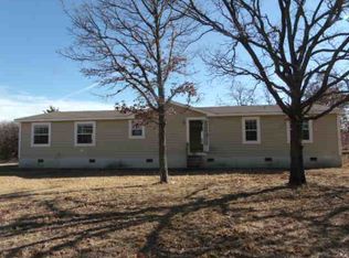 7601 Holiday Dr, Guthrie, OK 73044