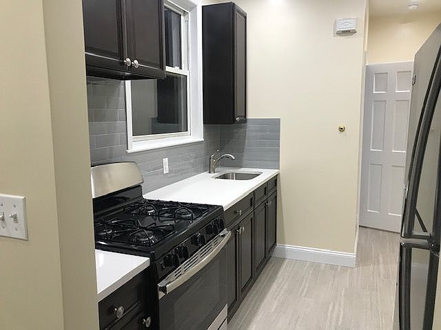 1st image of 2252 41st St APT 2R
