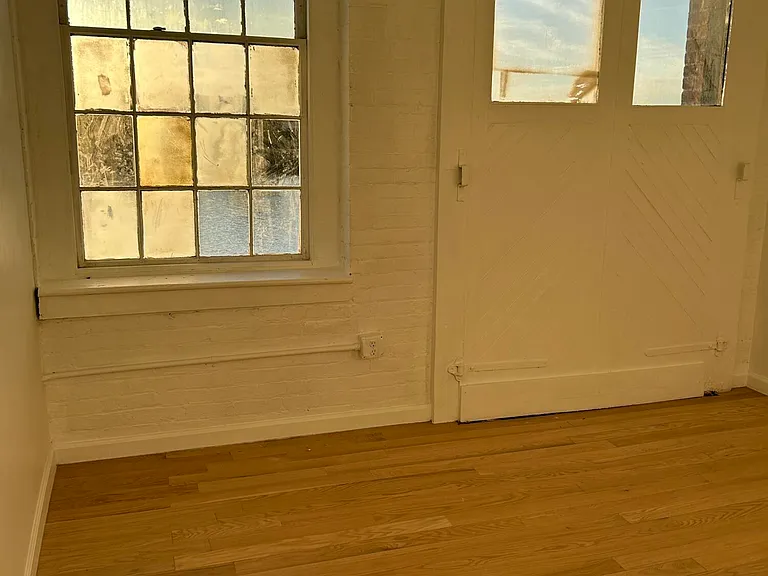 155 River St #3A — Photo 8