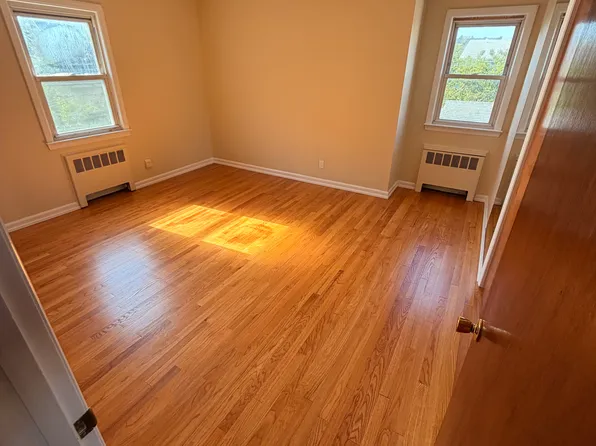 1122 Yonkers Ave Floor 2, Yonkers, NY 10704