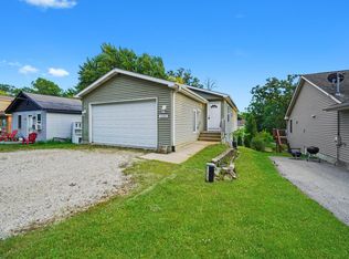 26183 W Wooster Lake Ave, Ingleside, IL