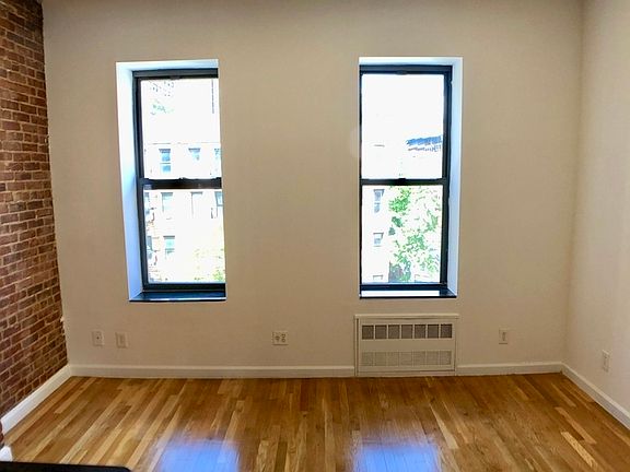 3rd image of 1698 2nd Ave #5