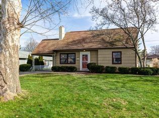 3274 Kenyon Rd, Columbus, OH 43221