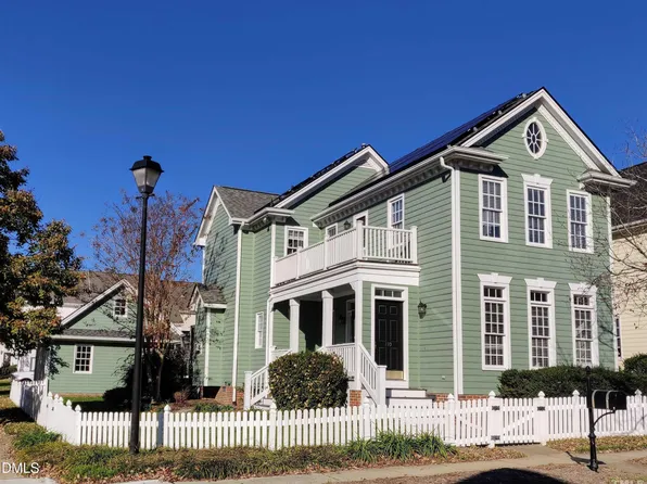 110 Carpenter Town Ln, Cary, NC 27519