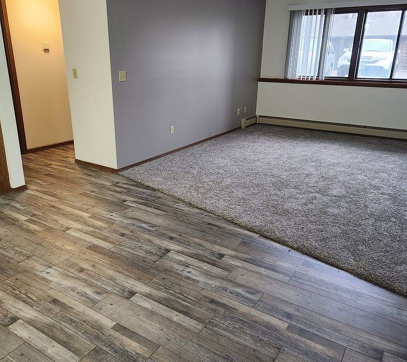 1st image of 2300 S Sycamore Ave #5