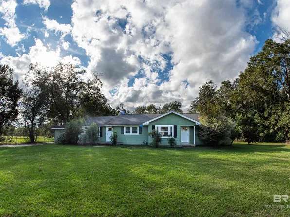 309 NW 4th St, Summerdale, AL 36580