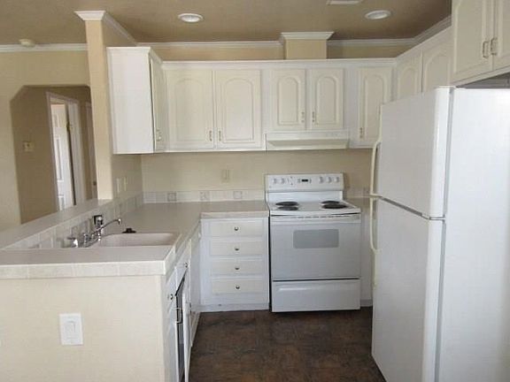 2nd image of 10002 Sugarvine Ln