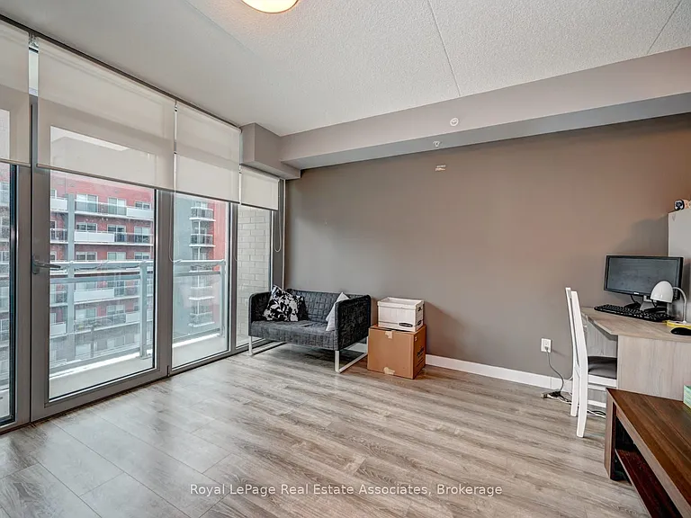 250 Albert St #319 — Photo 9