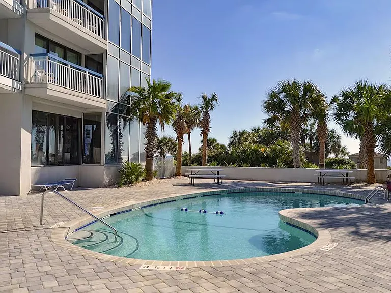 5511 N Ocean Blvd — Photo 14