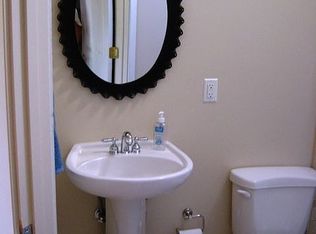 20 Watkins Ln, Walnut Creek, CA 94596