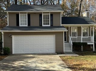 360 Kimberly Forest Ct, Atlanta, GA 30349