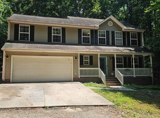 5679 Hickory Fork Rd, Gloucester, VA 23061