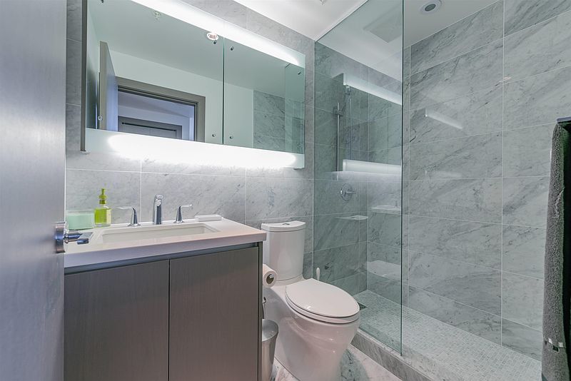 Burnaby Apartment for rent - 2 Bedrooms — photo 9