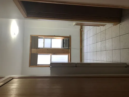 Rented by B A Constultants | media 9