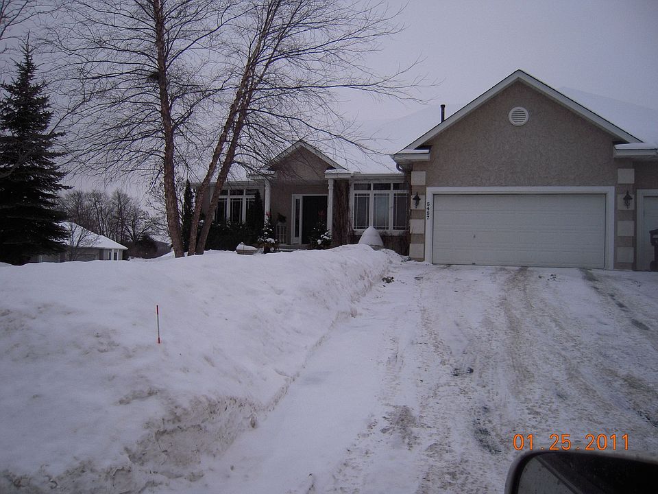 Stucco Front Exterior - Rambler