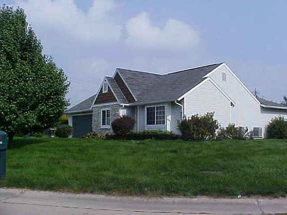 2nd image of 2923 Grassy Creek Dr