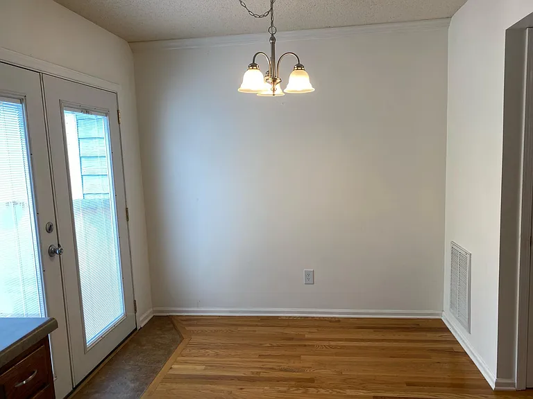 Room for dining table
