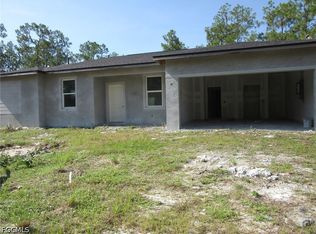 702 E 15th St, Lehigh Acres, FL 33972